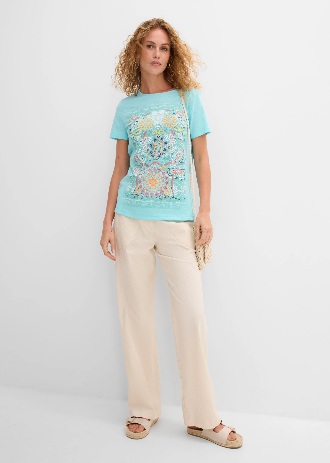 T-shirt van puur katoen • mat aqua met print • bonprix online shop