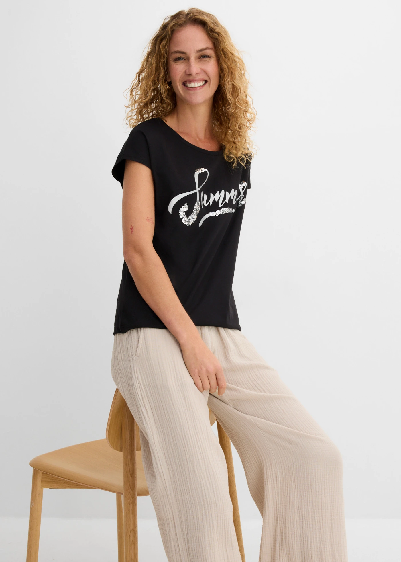 Shirt met pailletten • zwart/zilverkleur • bonprix online shop