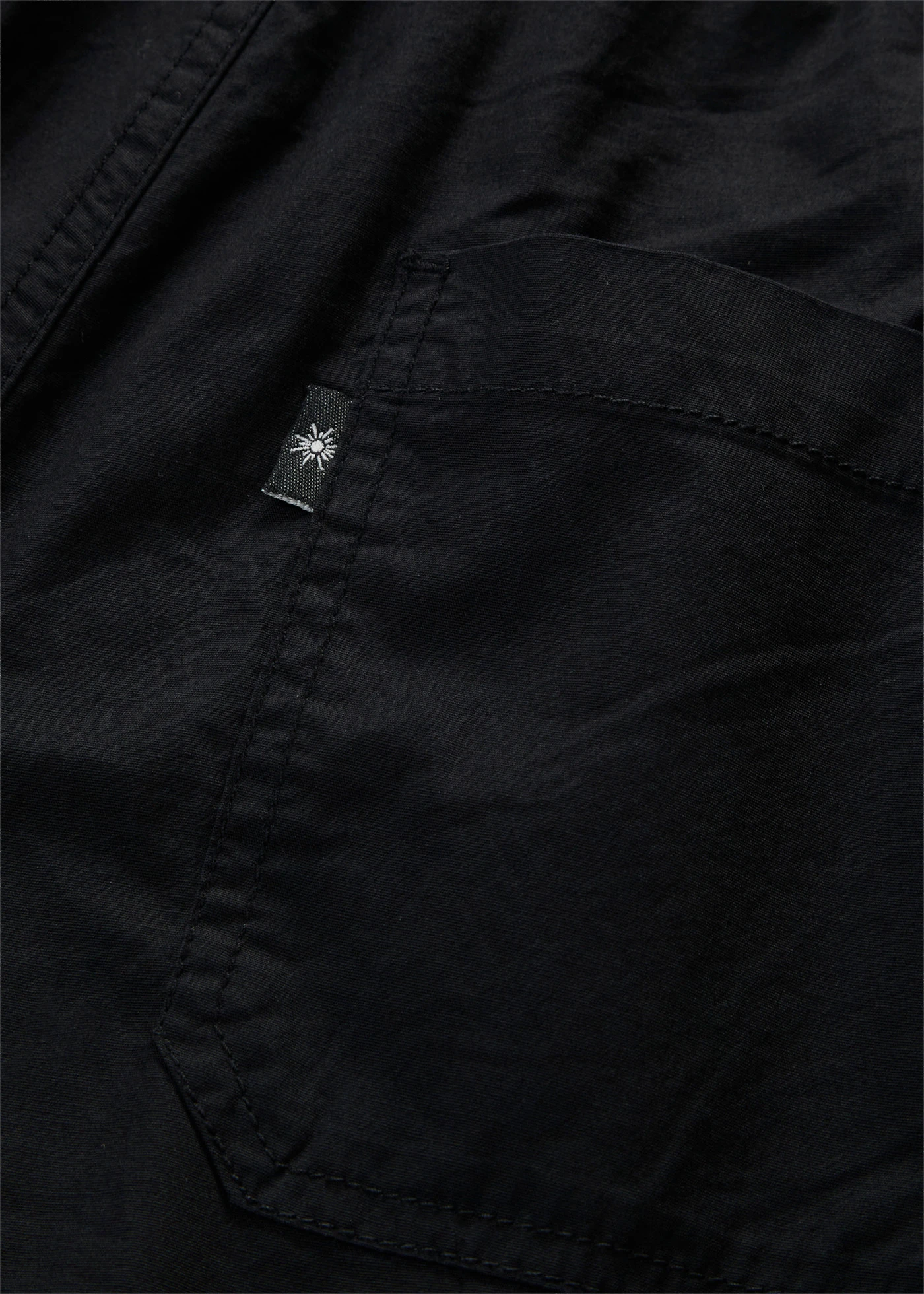 Lange bermuda met elastische taille • zwart • bonprix online shop