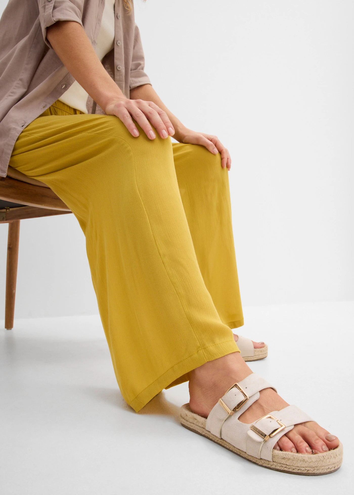 Wijde broek van soepele viscose • donkergeel • bonprix online shop