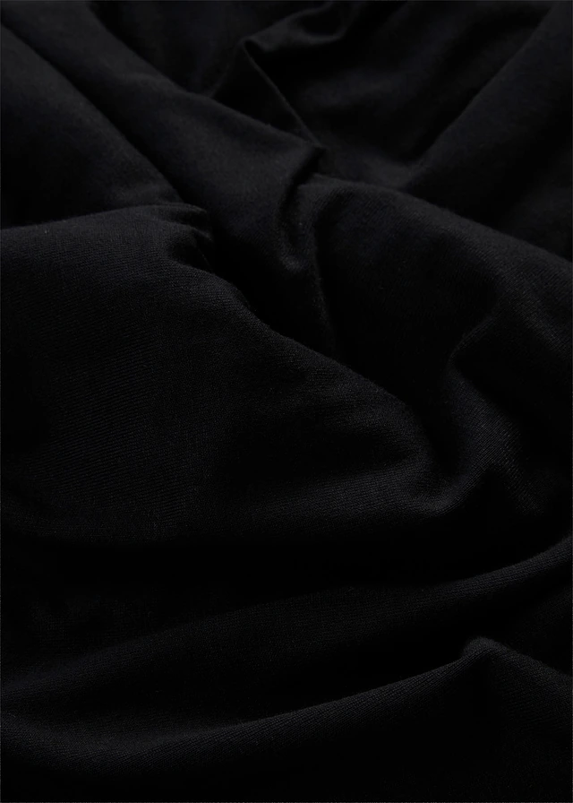 Jersey jurk van een soepele viscose-elastanmix • zwart • product-page.page-title-suffix