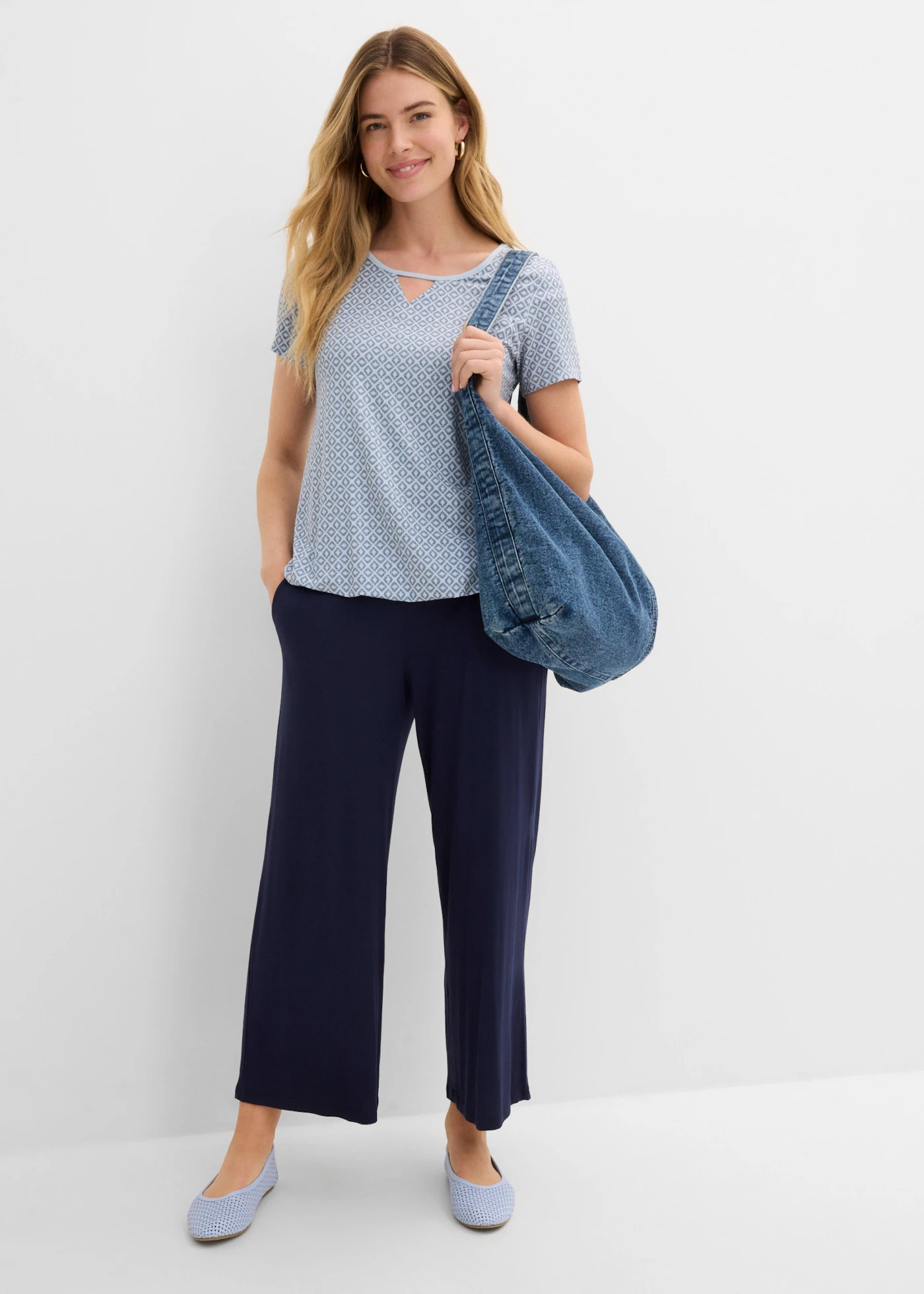 Shirt met elastiek, korte mouw • indigo grafische print • bonprix online shop