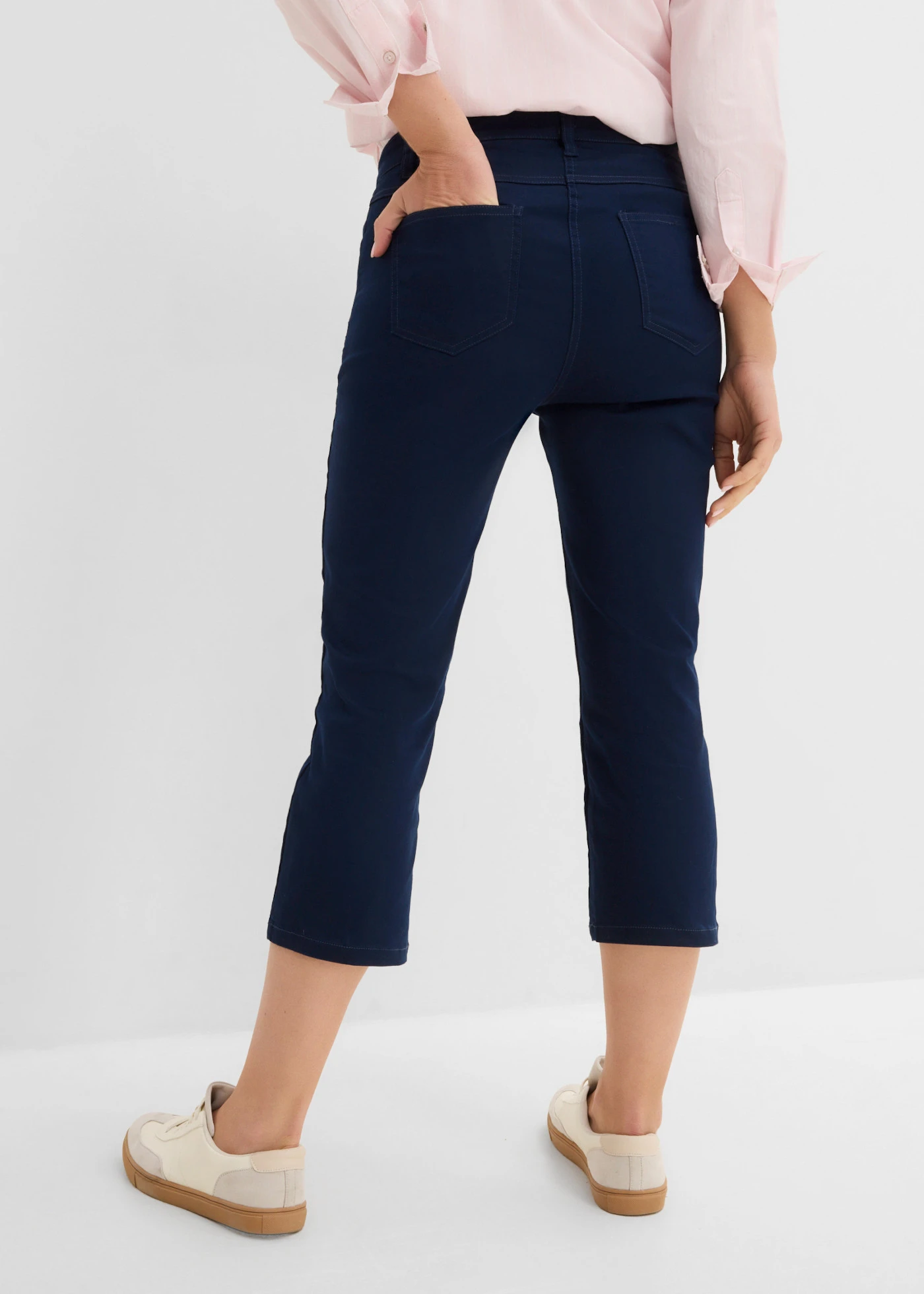 Straight džíny, Mid Waist, pohodlný pas • tmavě modrá • bonprix obchod