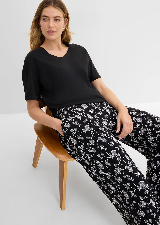 T-shirt ample en coton • noir • product-page.page-title-suffix