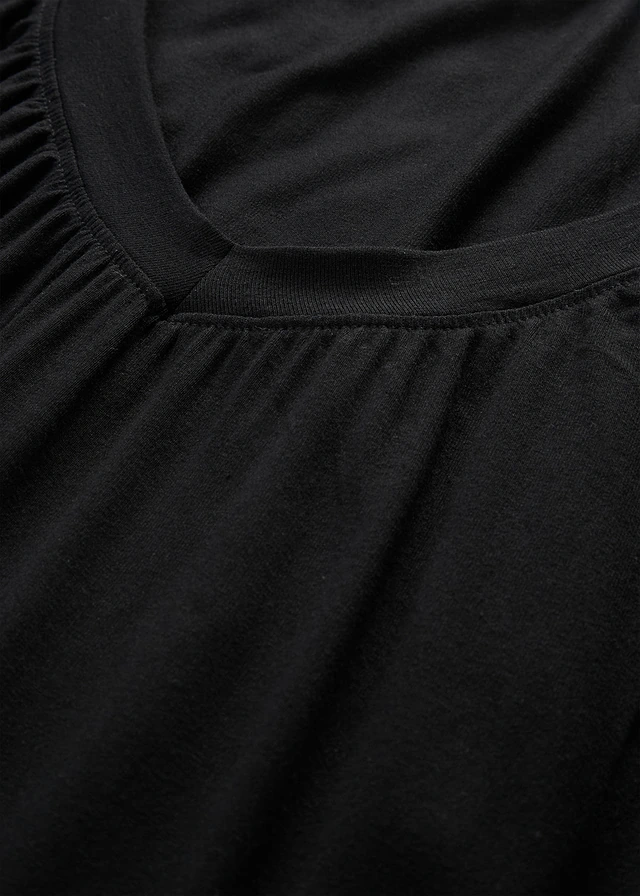Shirt in een viscosemix • zwart • product-page.page-title-suffix