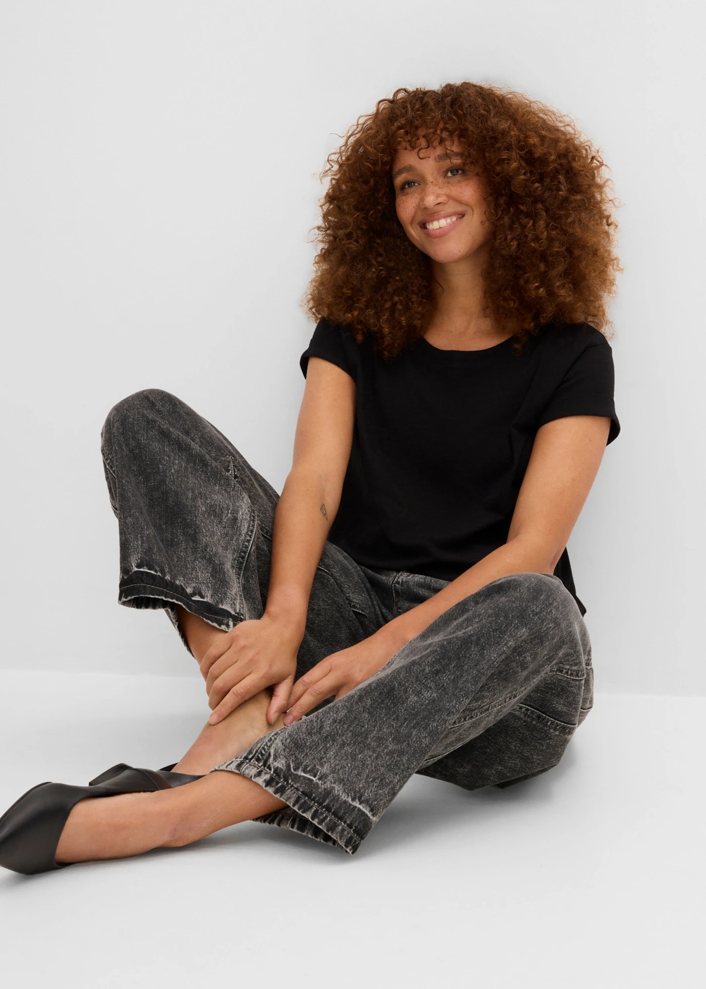 Boxy shirt • zwart • bonprix online shop