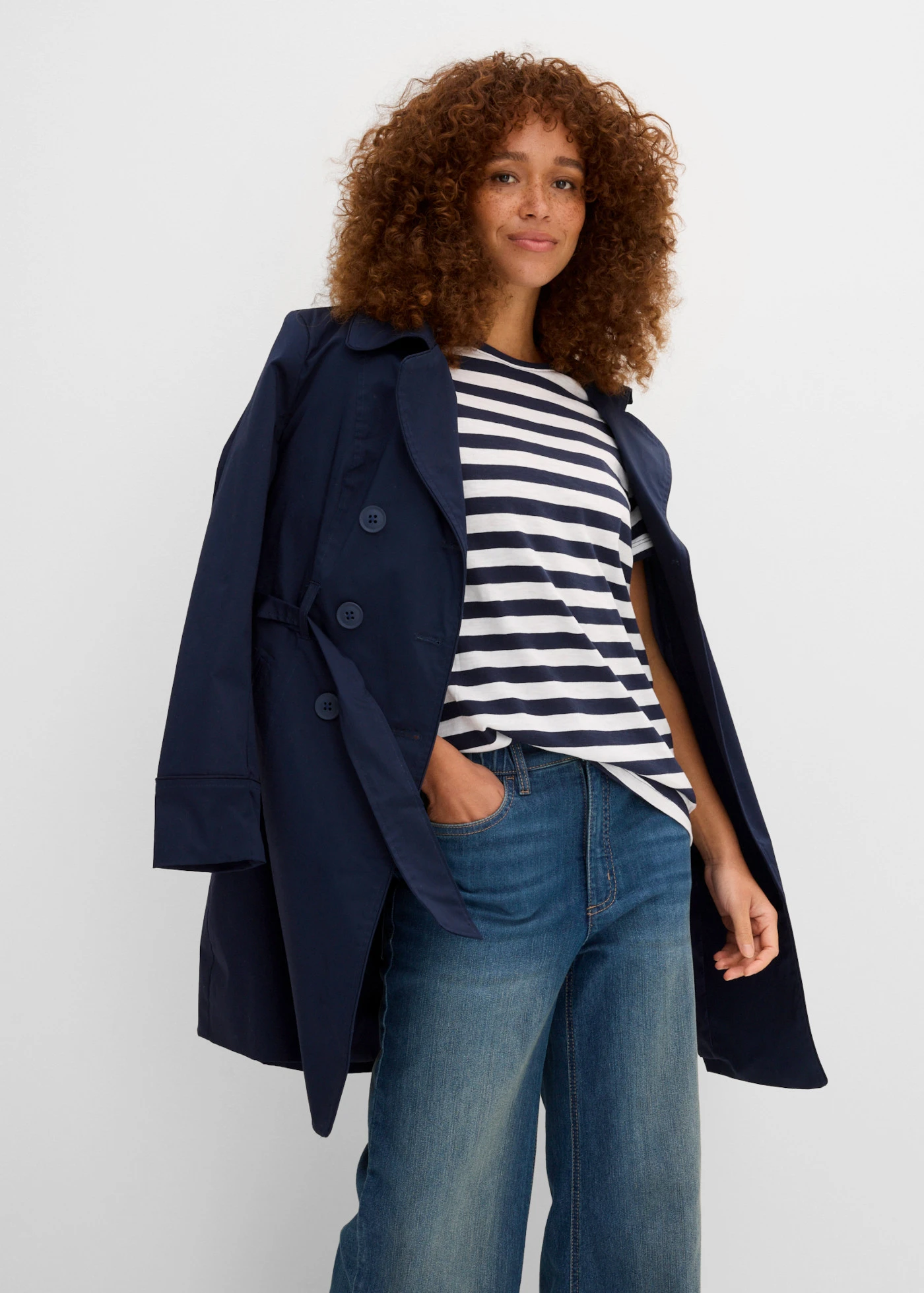 Tricou cu decolteu rotund, din bumbac (2buc.) • alb/bleumarin dungat • magazin bonprix