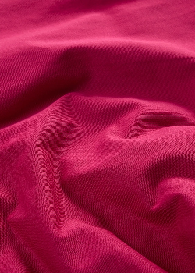 T-shirt van puur katoen • bessenrood • product-page.page-title-suffix