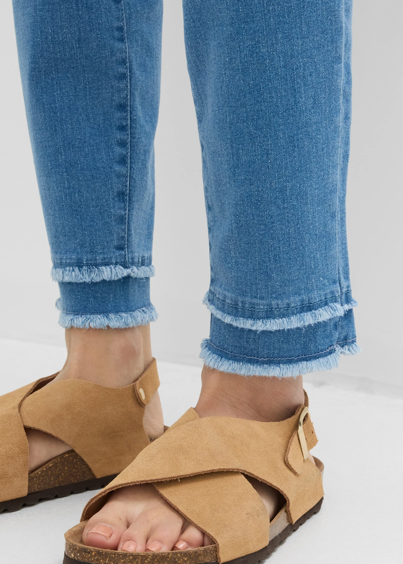 Ultra soft 7/8 jeans • lichtblauw denim used • bonprix online shop