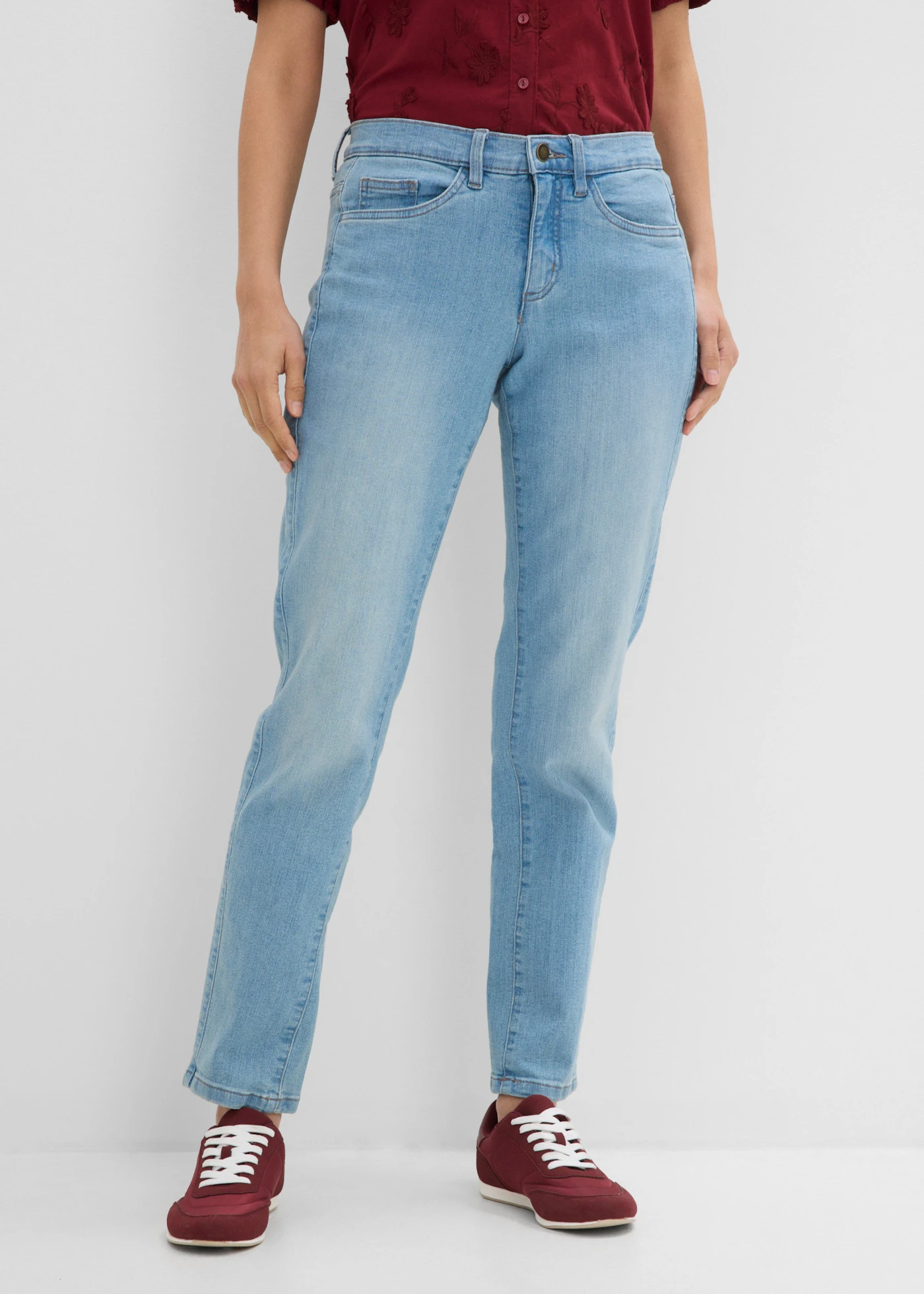 Strečové džíny Mid Waist, Straight • světle modrý denim used • bonprix obchod