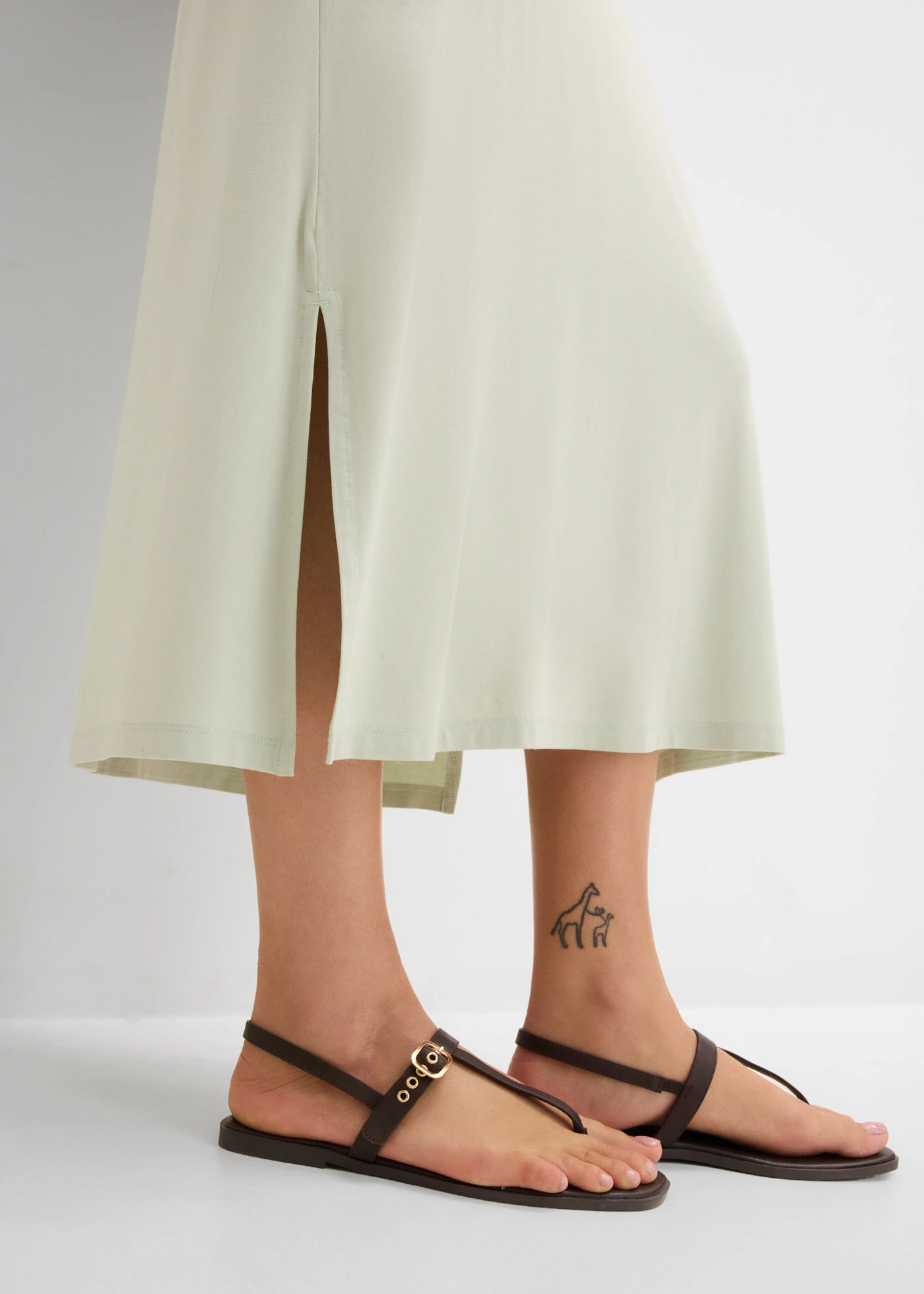 Rochie din jerse cu viscoză • verde-prund • magazin bonprix