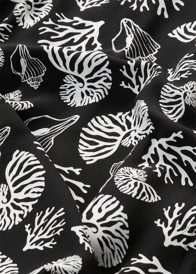 Midi jurk in een viscosemix met all-over print • zwart-wolwit met print • product-page.page-title-suffix