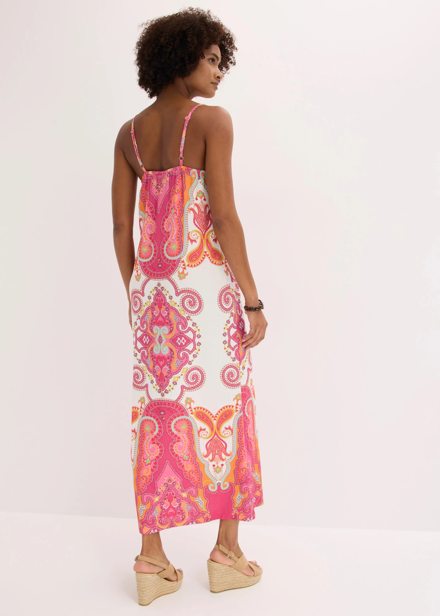 Maxi ruha puha viszkóz keverékből • krém-pinklady Paisley • bonprix áruház