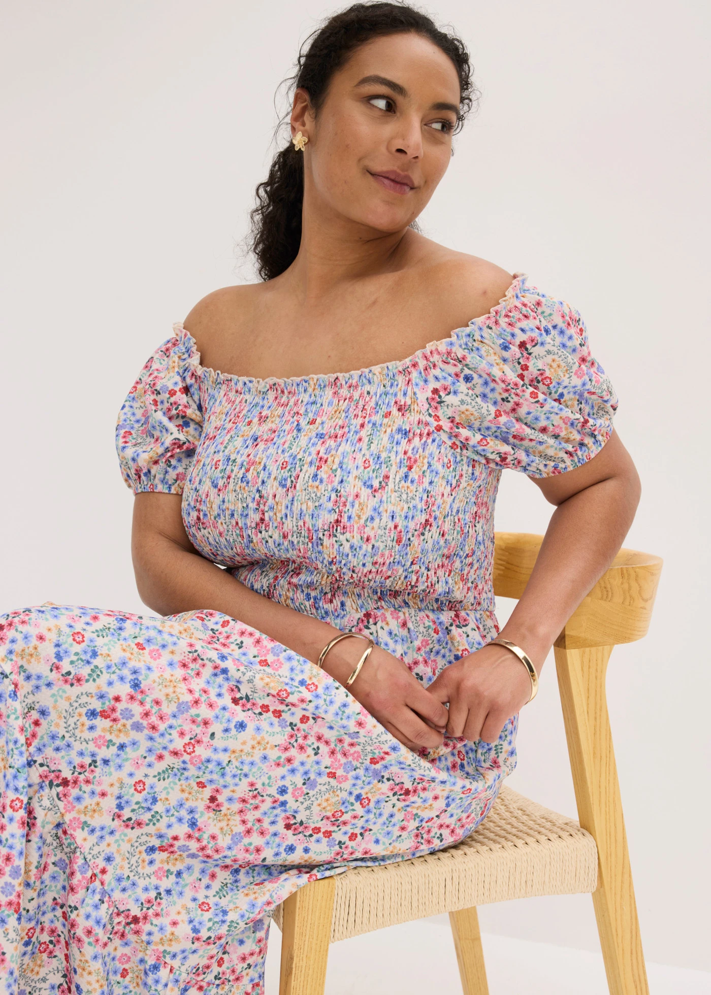 Jersey jurk met pofmouwen • wolwit-multicolor gebloemd plus size • product-page.page-title-suffix