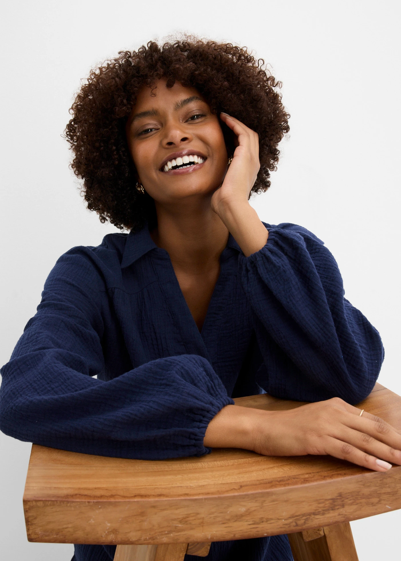 Korte strokenjurk van mousseline • donkerblauw • bonprix online shop