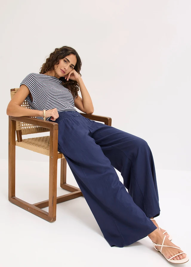 Marlene Dietrich broek in een luchtige linnenmix • donkerblauw • product-page.page-title-suffix