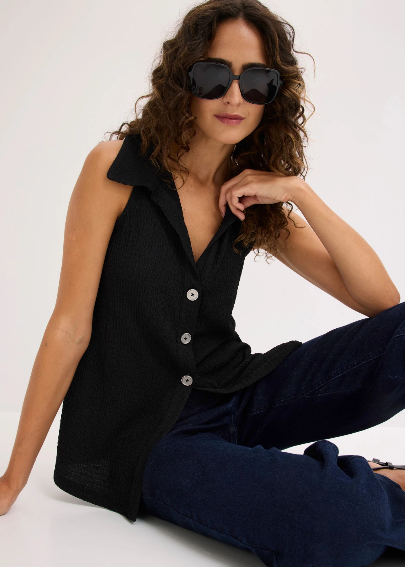 Top ze strukturovaného krepu • černá • bonprix obchod
