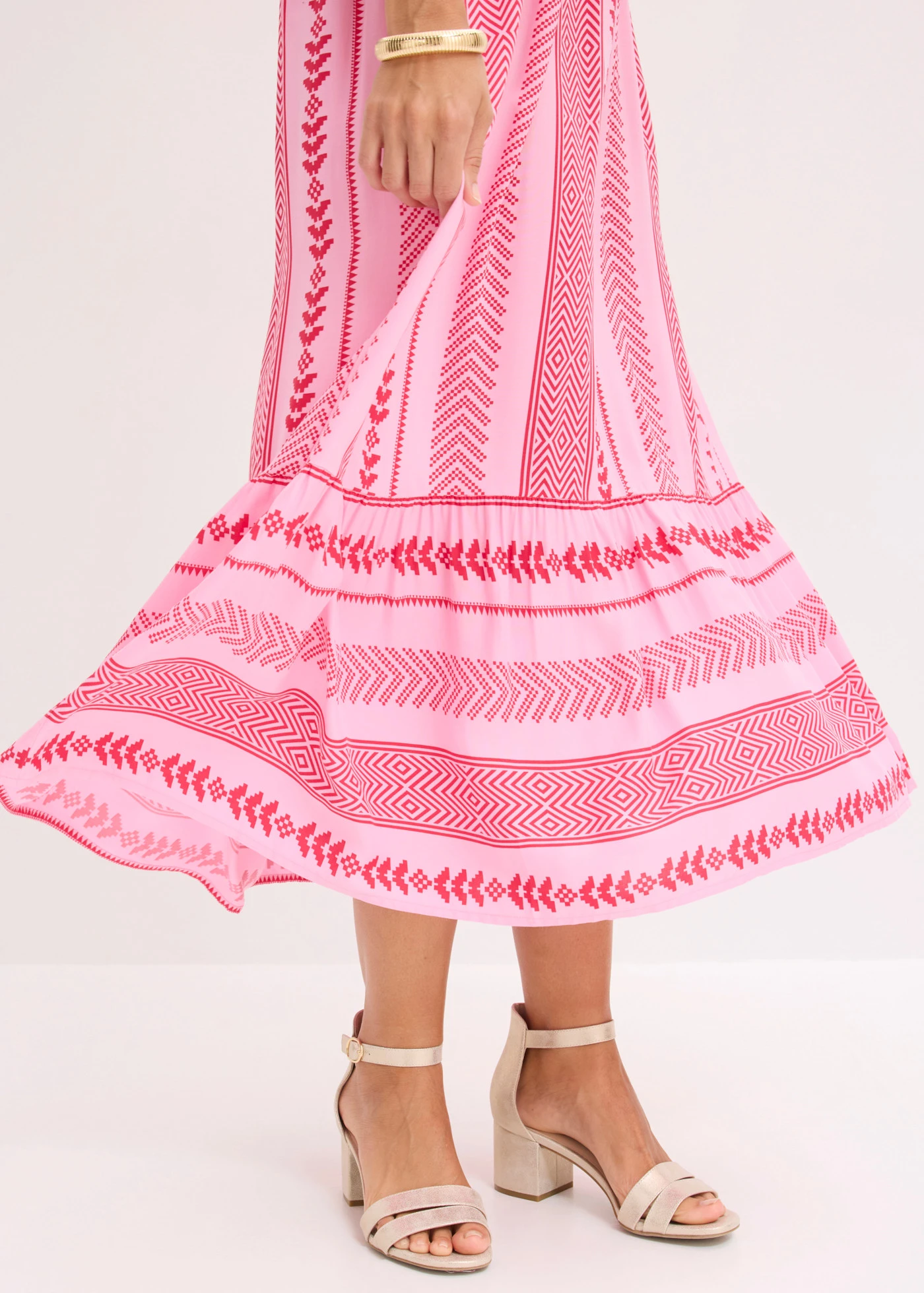 Maxi jurk van soepele viscose • rood/roze • product-page.page-title-suffix