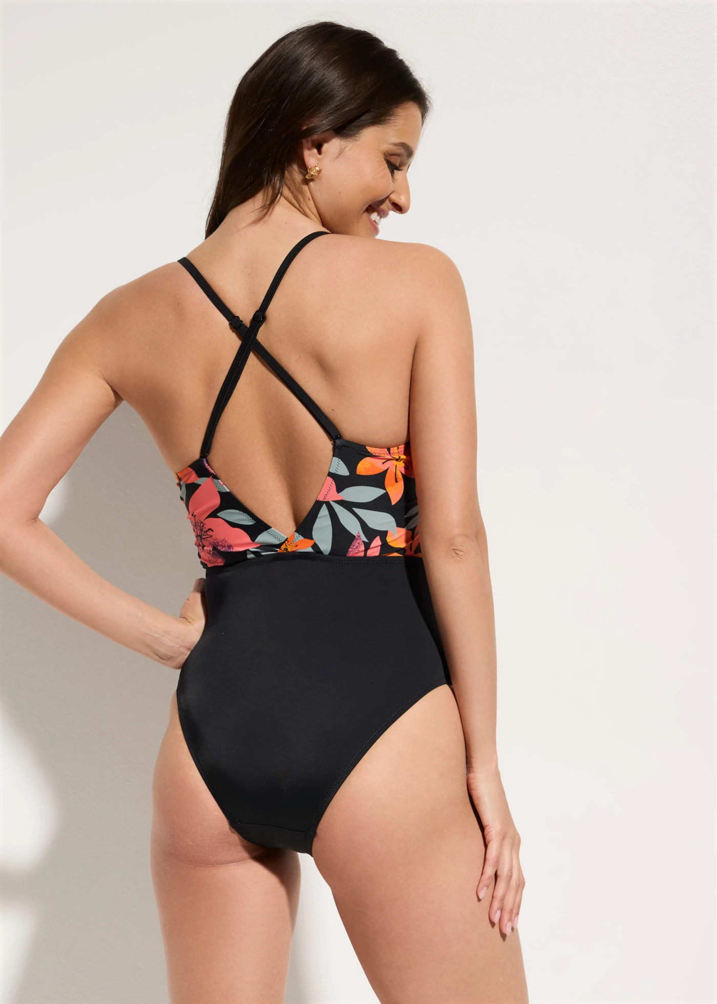 Maillot 1 pièce à volants • noir-multicolore floral • product-page.page-title-suffix