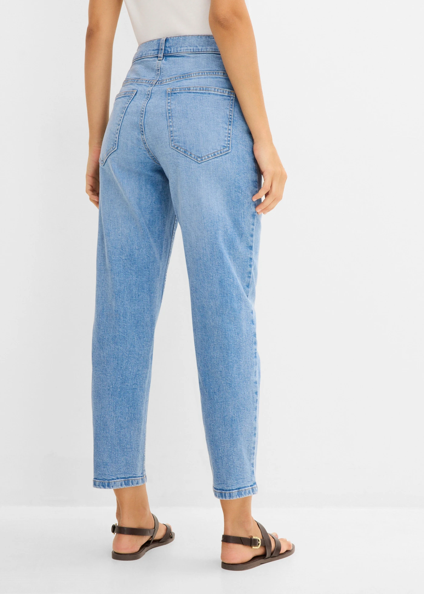 Džíny Mom, High Waist • světle modrý denim used • bonprix obchod