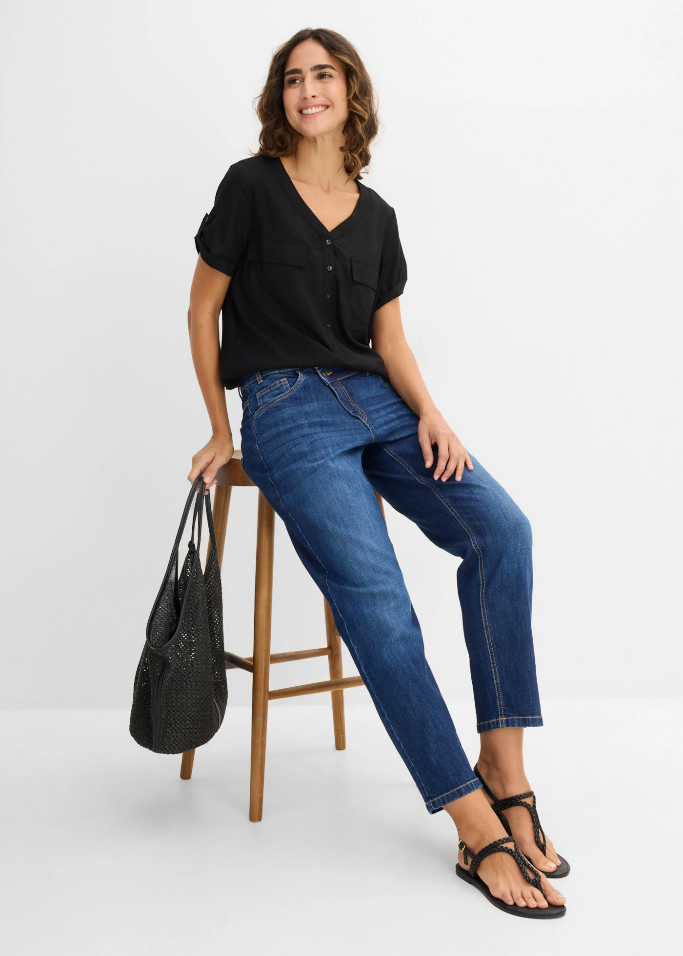 Mom jeans, high waist • donkerblauw denim used • bonprix online shop