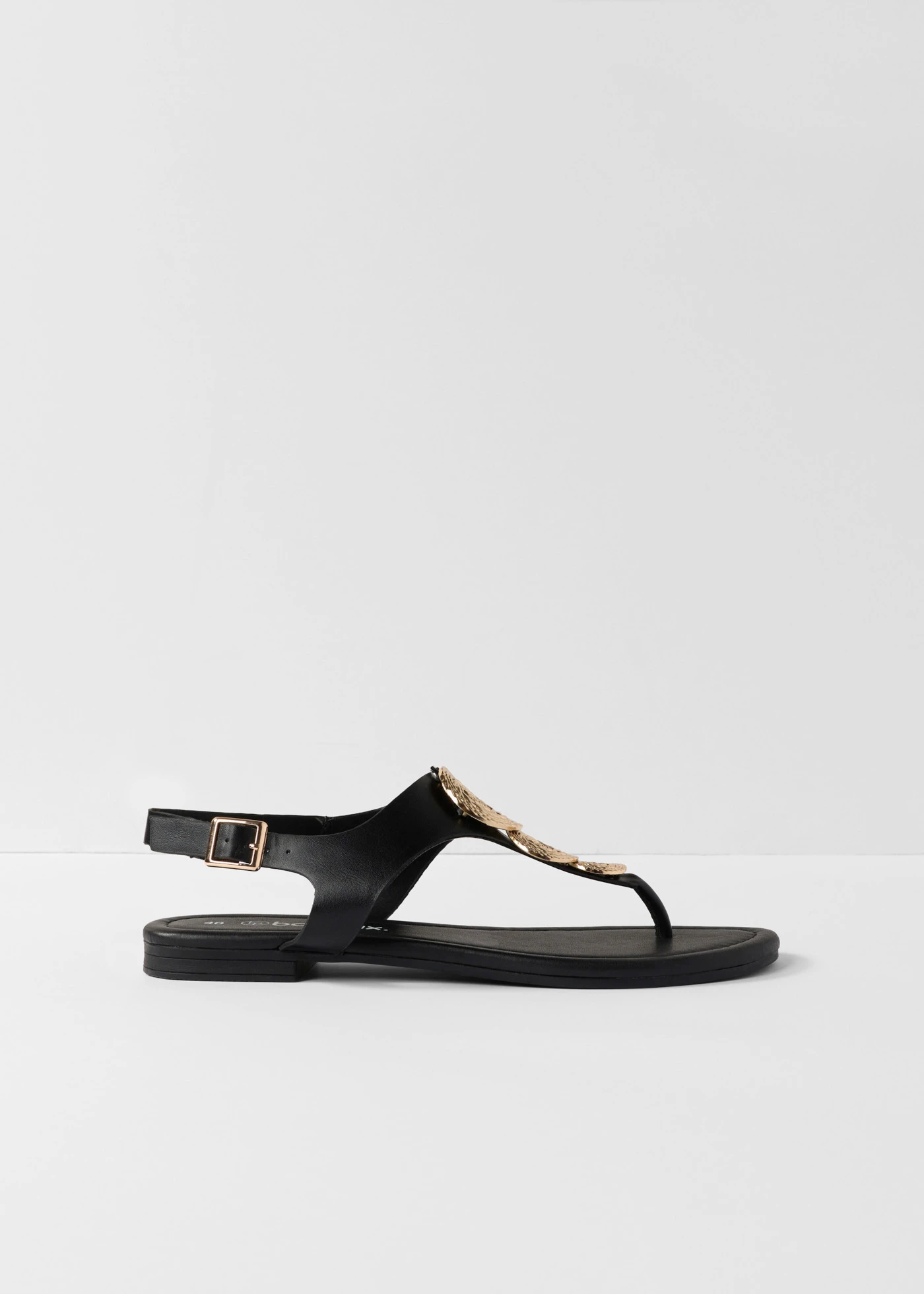 Sandales entredoigt à détails métalliques • noir • product-page.page-title-suffix