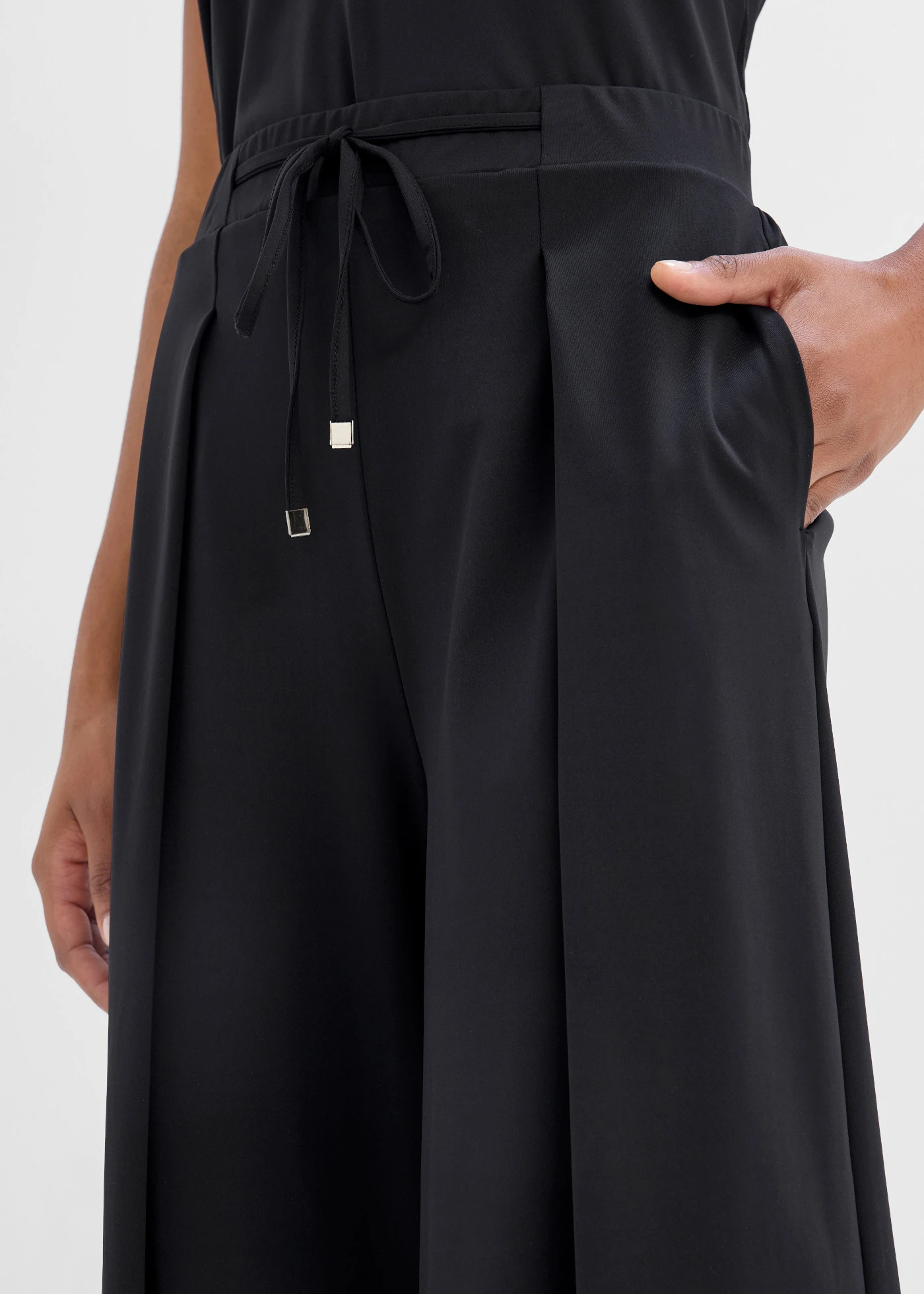 Ultralichte sport culotte met sierplooien, sneldrogend • zwart • product-page.page-title-suffix