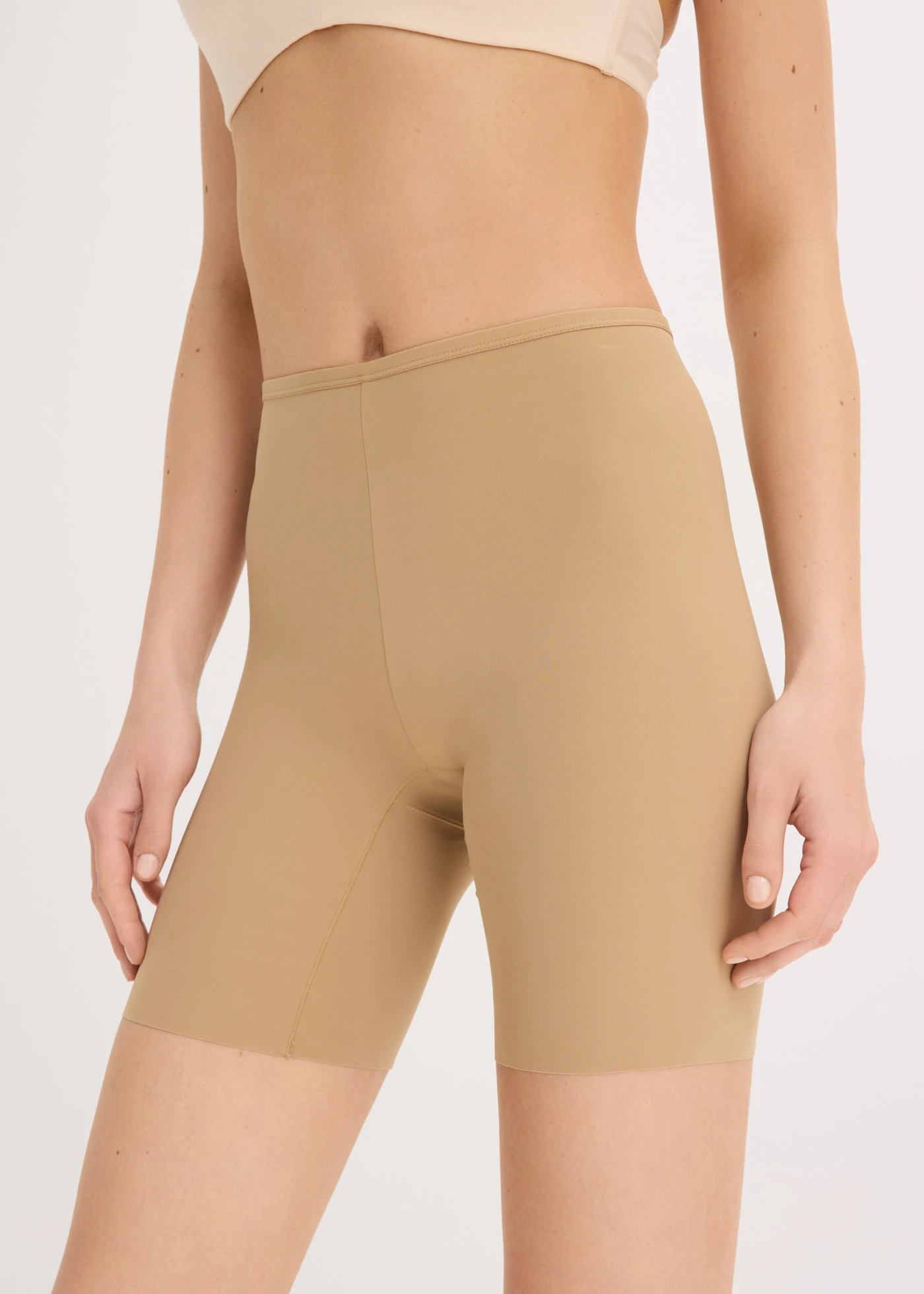Anti-schuur biker short met verkoelend materiaal • donkerbeige • product-page.page-title-suffix
