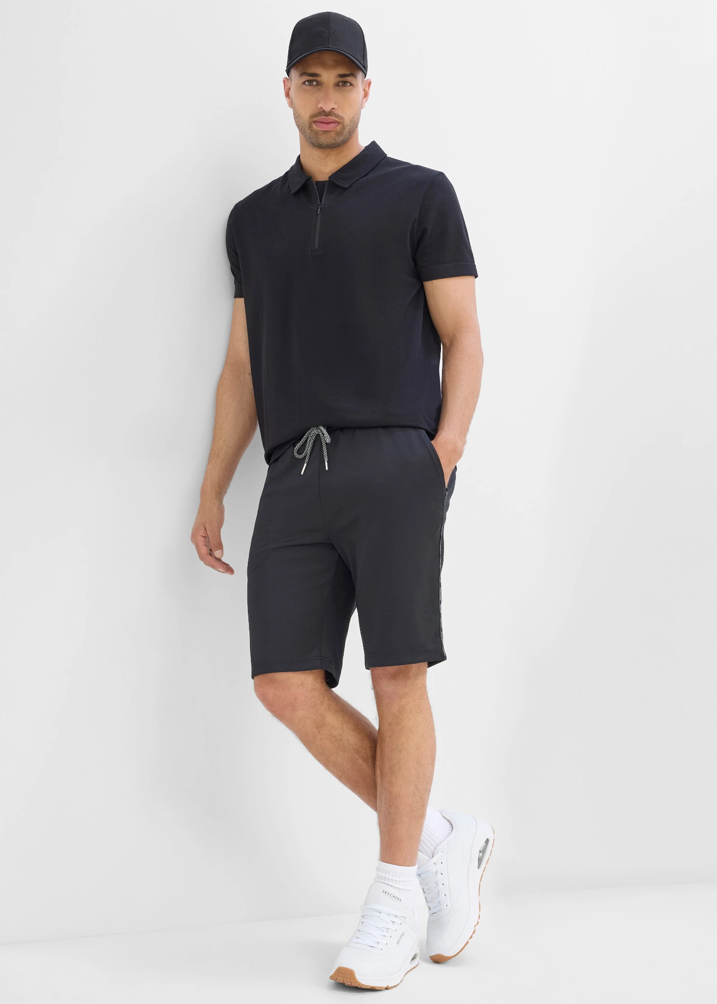 Sport poloshirt voor heren met ritssluiting, sneldrogend • zwart • product-page.page-title-suffix