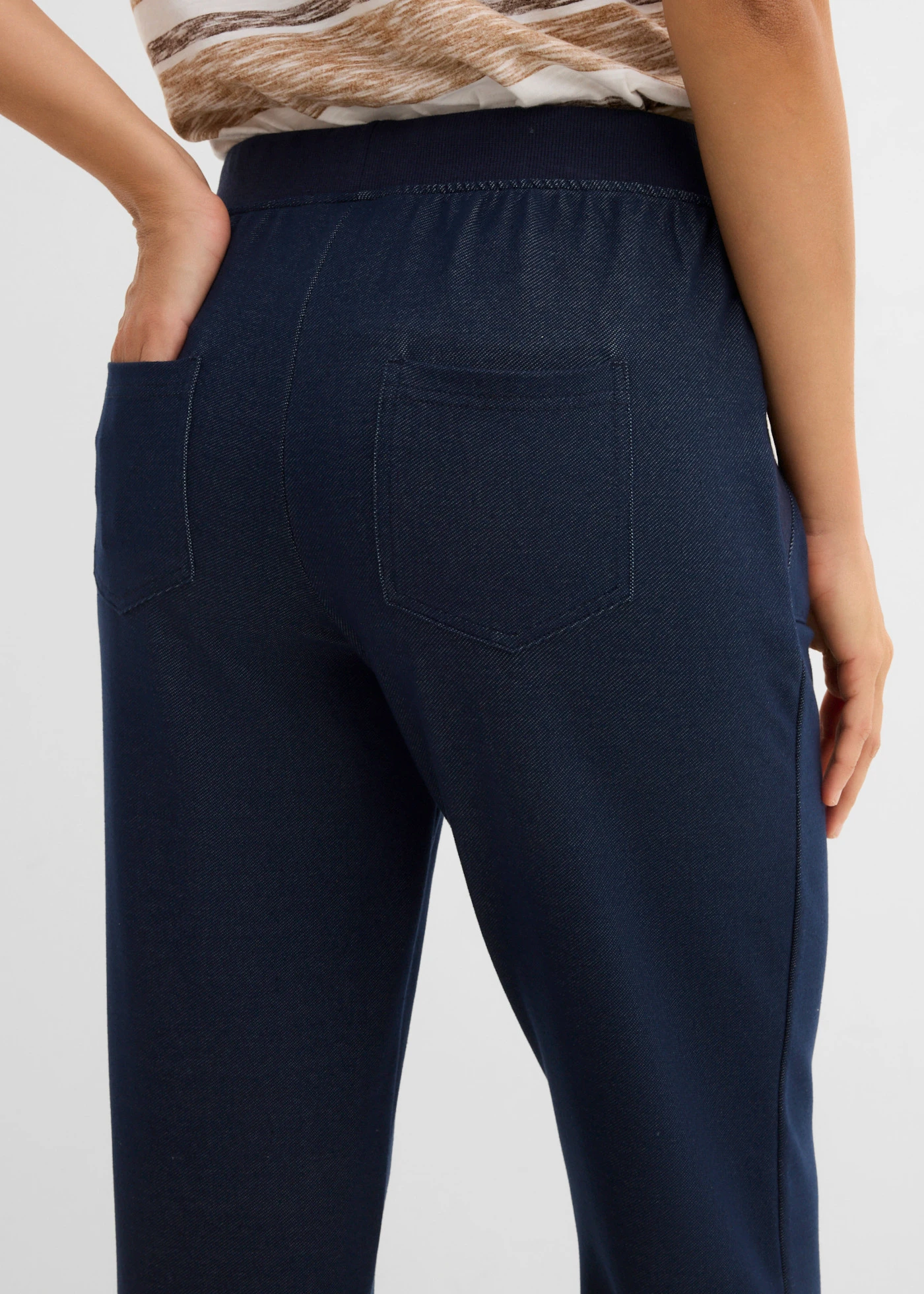 Sweatpants in denim look • donkerblauw • bonprix online shop