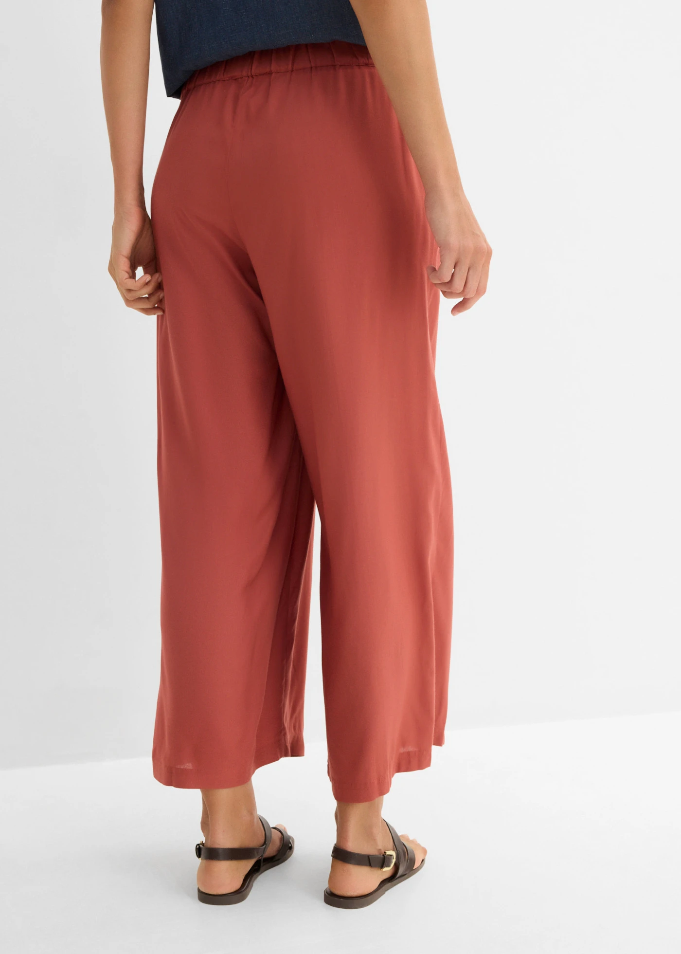 Široké kalhoty Culotte ze splývavé viskózy • likérově hnědá • bonprix obchod