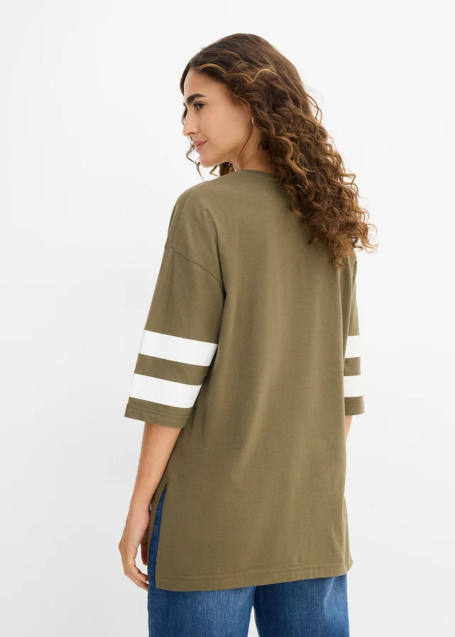Oversized shirt van puur biologisch katoen • olijfgroen-wit met print • product-page.page-title-suffix