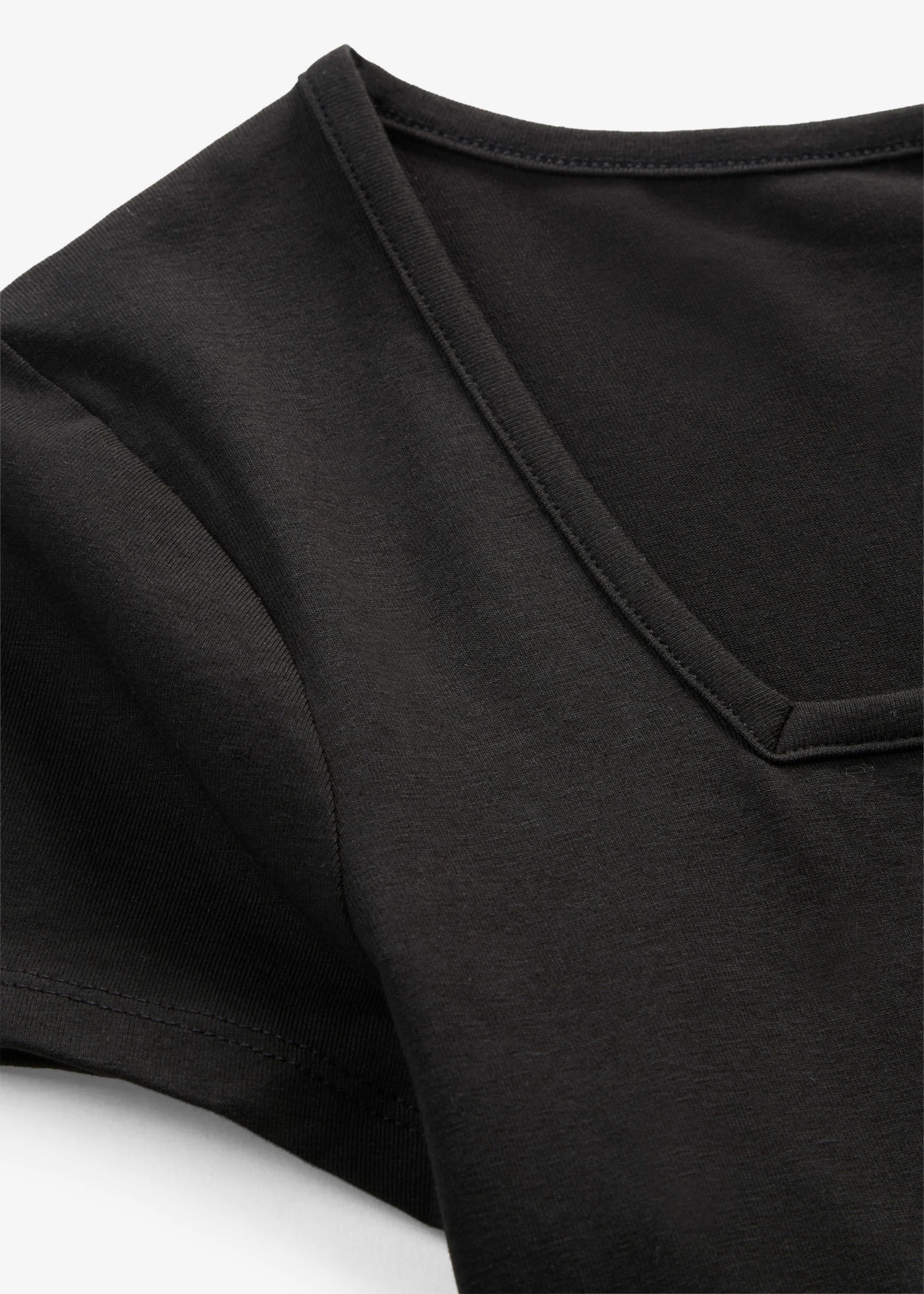 Shirt met carréhals en korte mouwen • zwart • bonprix online shop