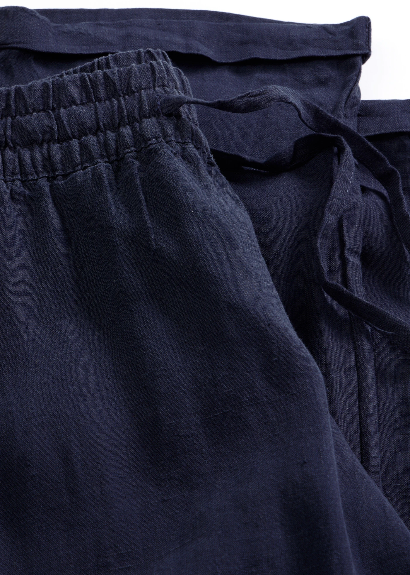 Pantalon en lin mélangé, taille élastiquée • bleu foncé • Boutique bonprix