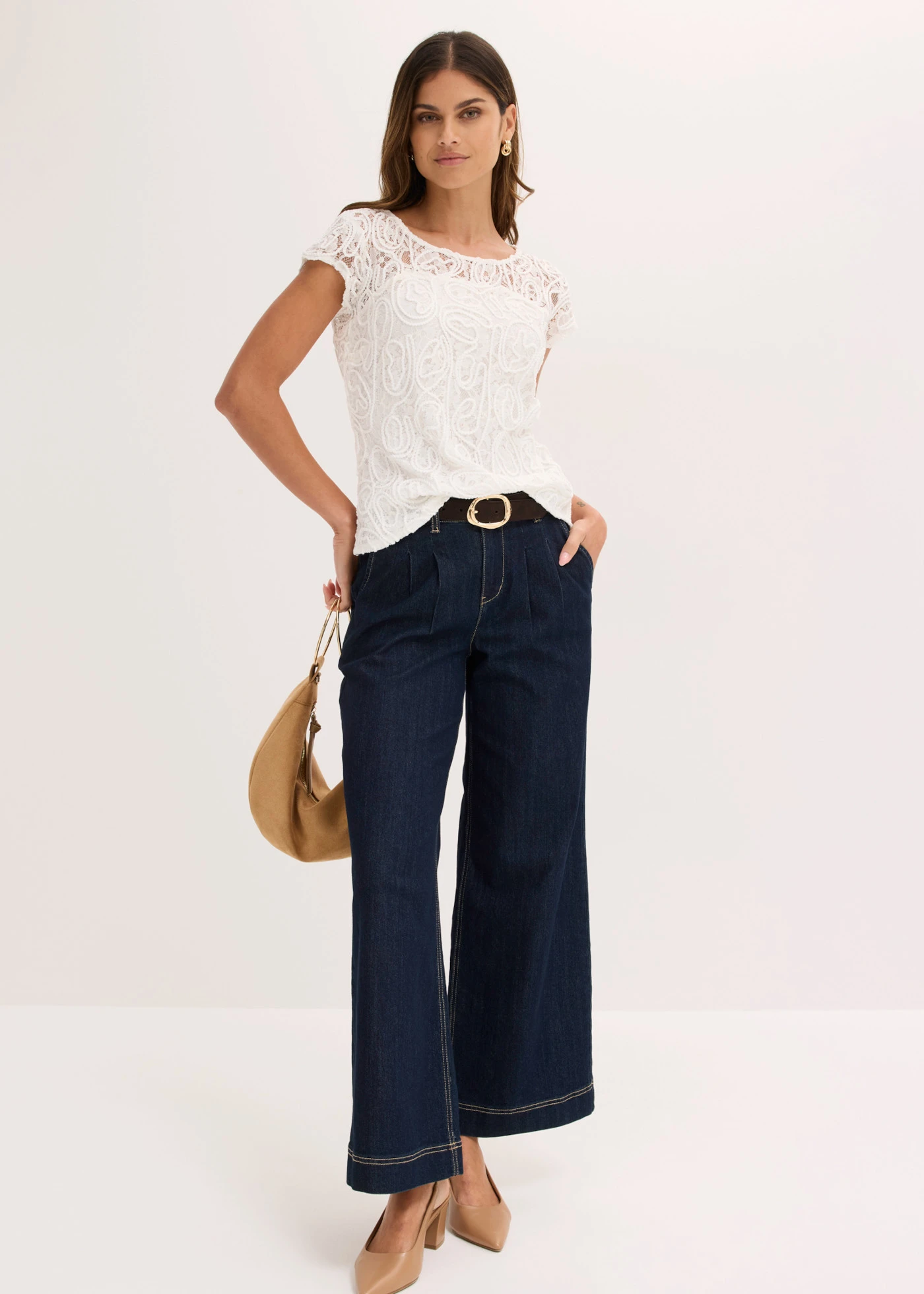 Blouse manches courtes en dentelle • écru • Boutique bonprix