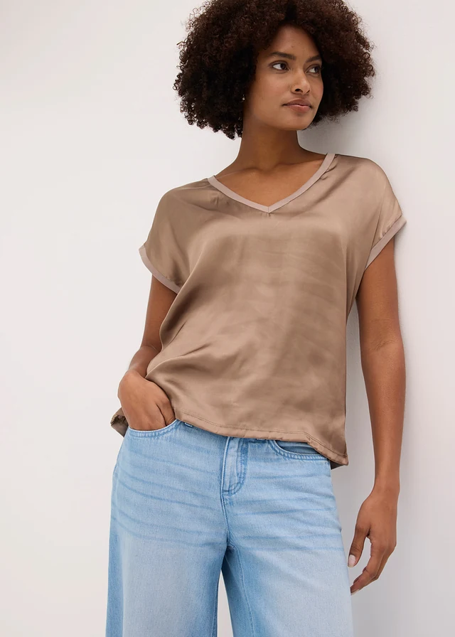 Shirt in een viscosemix • taupe • product-page.page-title-suffix