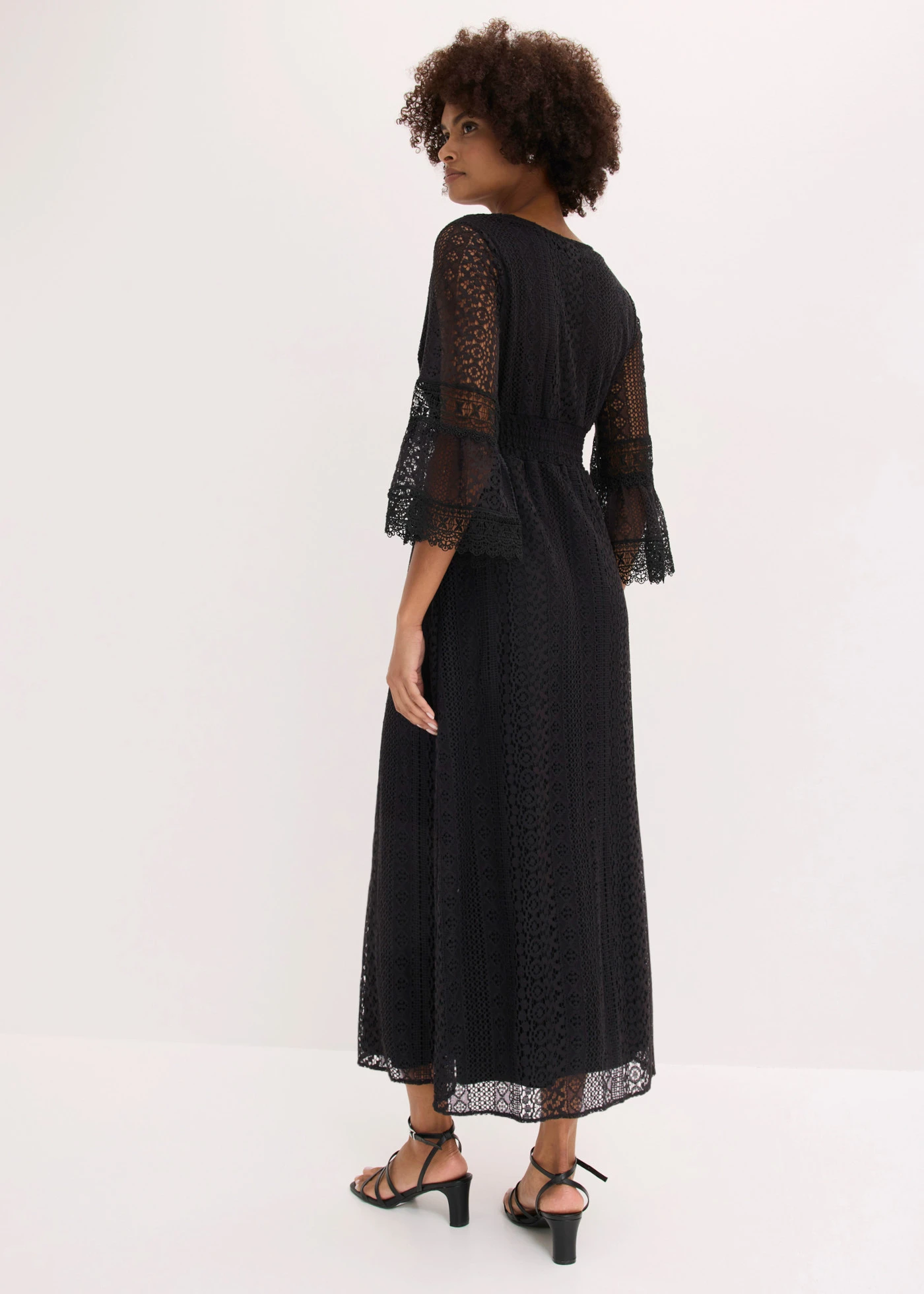 Robe longue aspect crochet • noir • Boutique bonprix