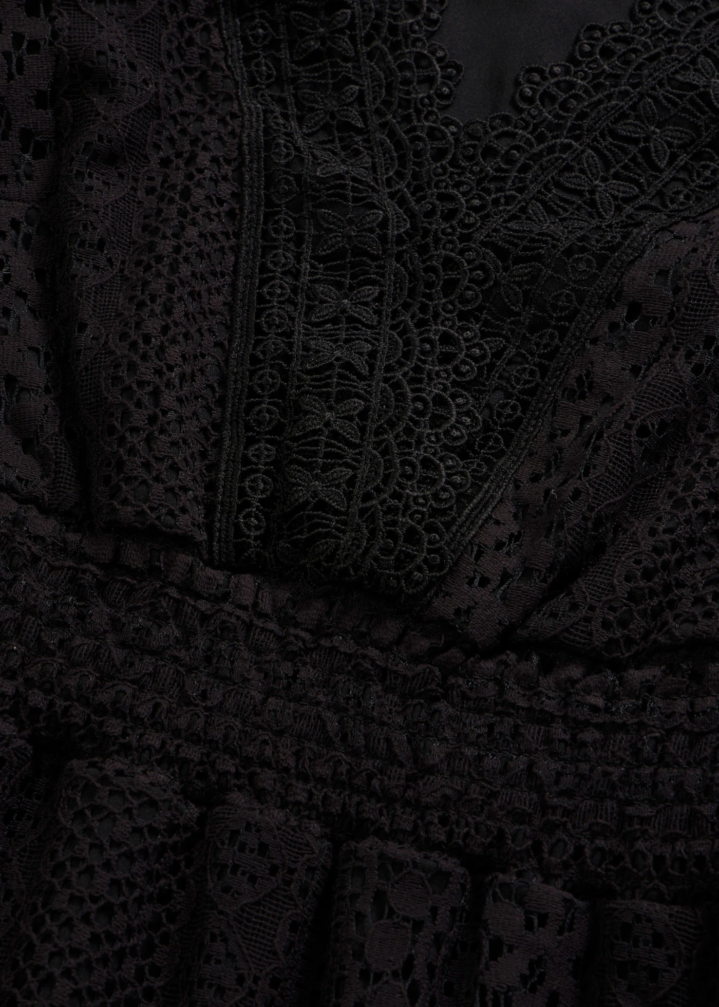 Maxi jurk in gehaakte look • zwart • bonprix online shop
