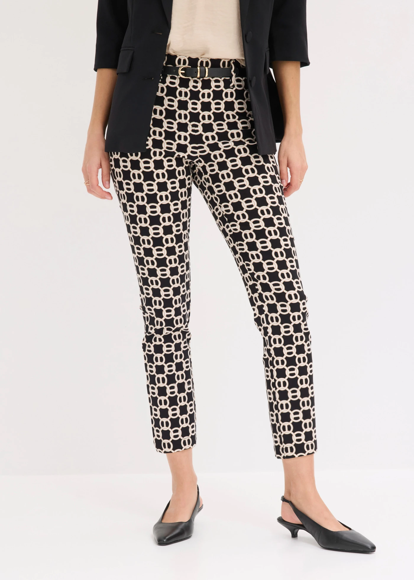 Pantalon 7/8 en bengaline extensible • noir-écru graphique • Boutique bonprix