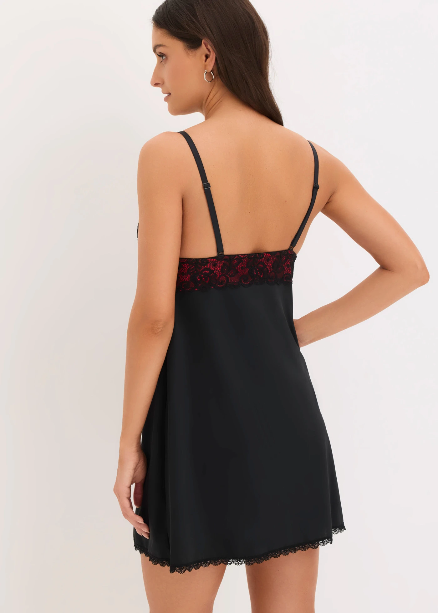 Nuisette • noir/rouge • Boutique bonprix