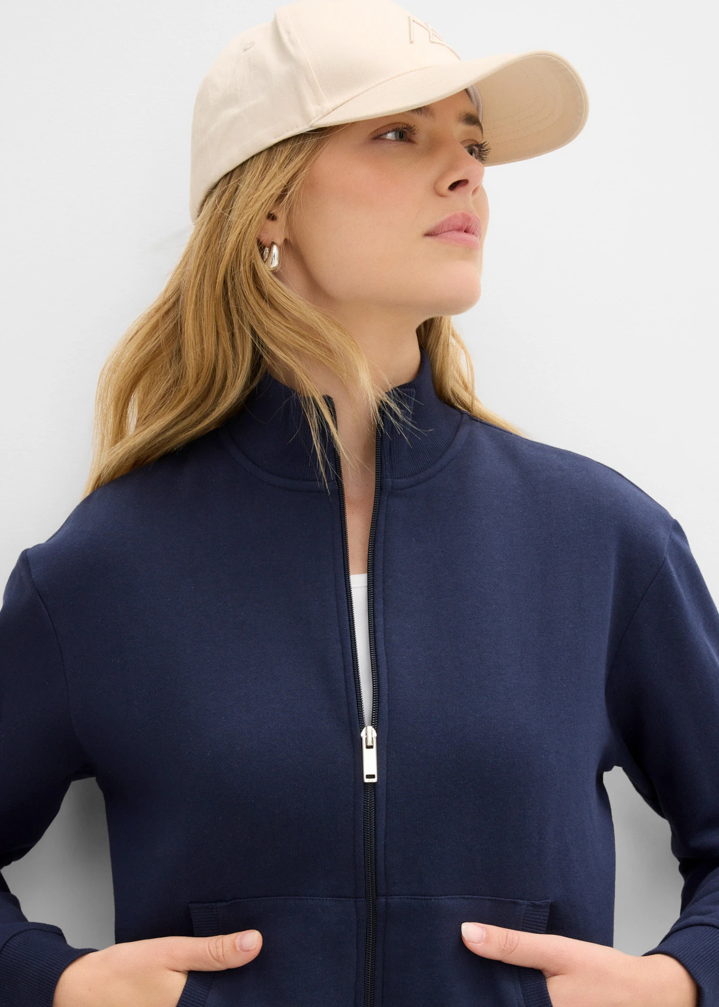 Sweat zippé 100% coton • bleu foncé • Boutique bonprix