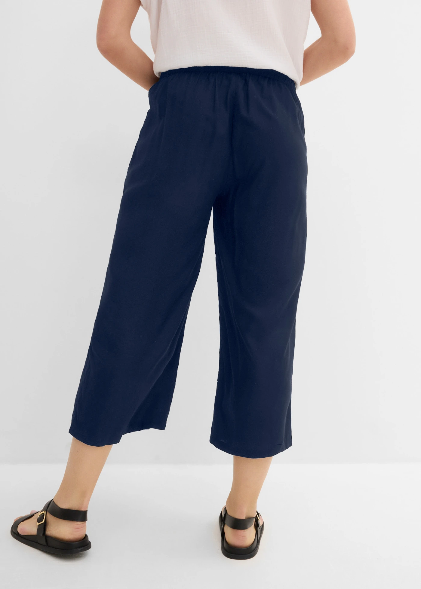 Pantalon 3/4 en viscose avec taille élastiquée • bleu foncé • product-page.page-title-suffix
