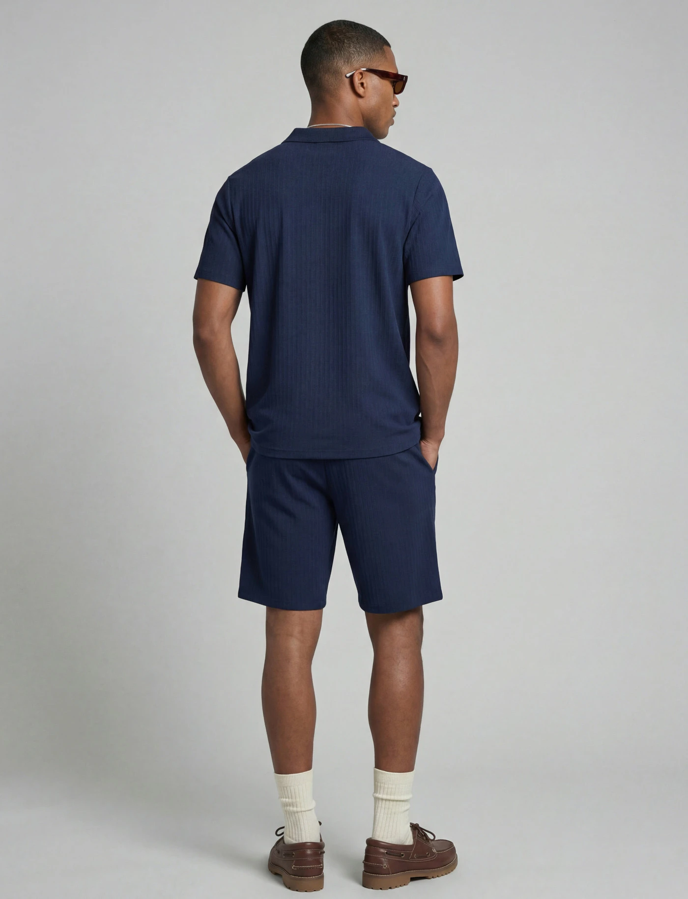 Bluză și pantaloni scurți JJ REBEL (set/2 piese) • albastru-cerneală • magazin bonprix