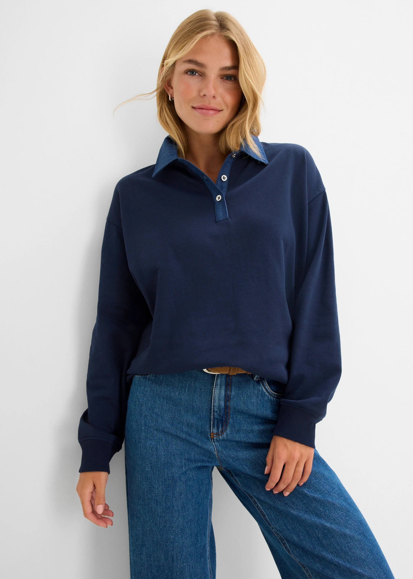 Oversized sweater met een jeanskraag van een katoenmix • donkerblauw • bonprix online shop