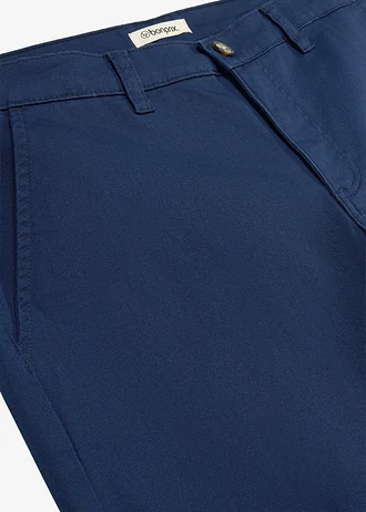 Spodnie chinosy relaxed fit ze stretchem, z bawełny organicznej, straight • ciemnoniebieski • sklep bonprix