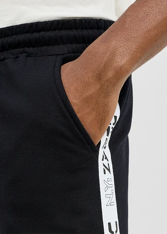 Spodnie sportowe z czystej bawełny organicznej • czarno-biały • sklep bonprix