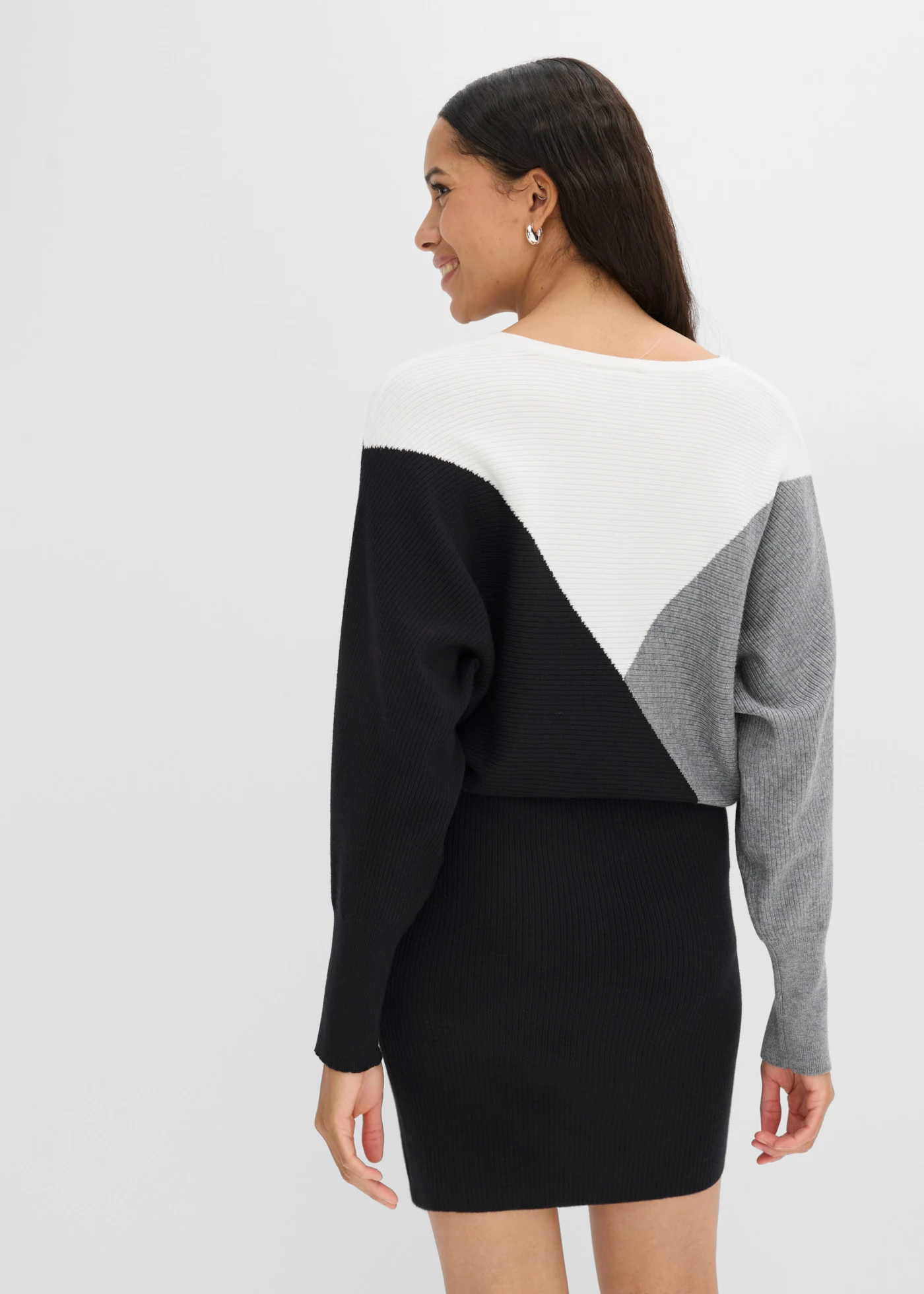 Gebreide jurk met vleermuismouwen • zwart-grijs gemêleerd-wolwit • bonprix online shop
