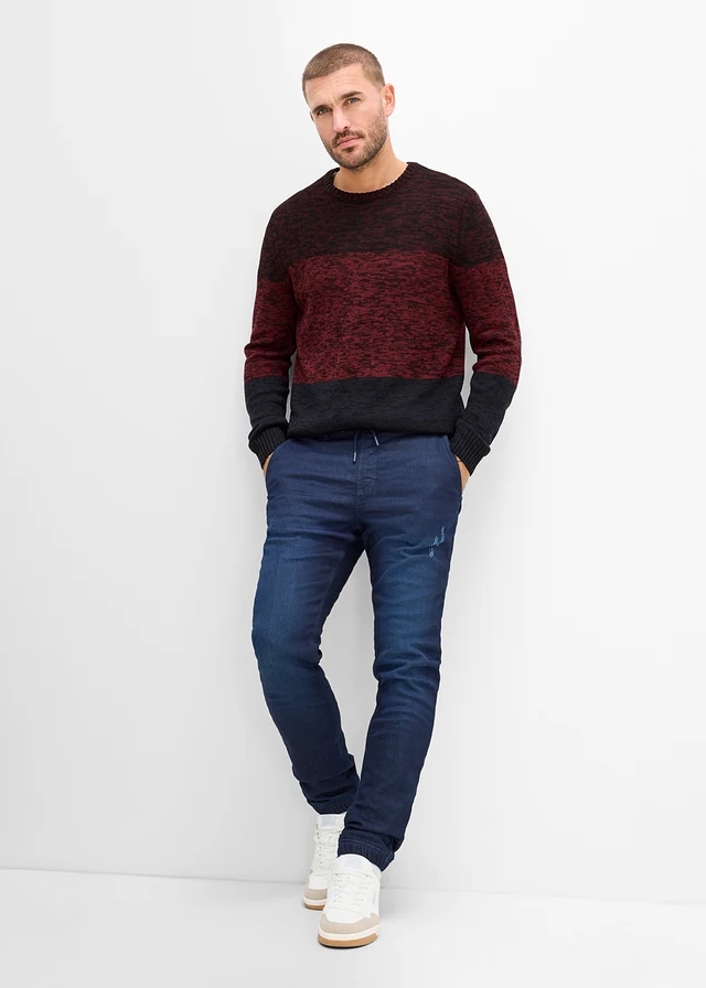 Gebreide comfort fit trui in een zachte katoenmix • rood/blauw horizontaal gestreept • bonprix online shop