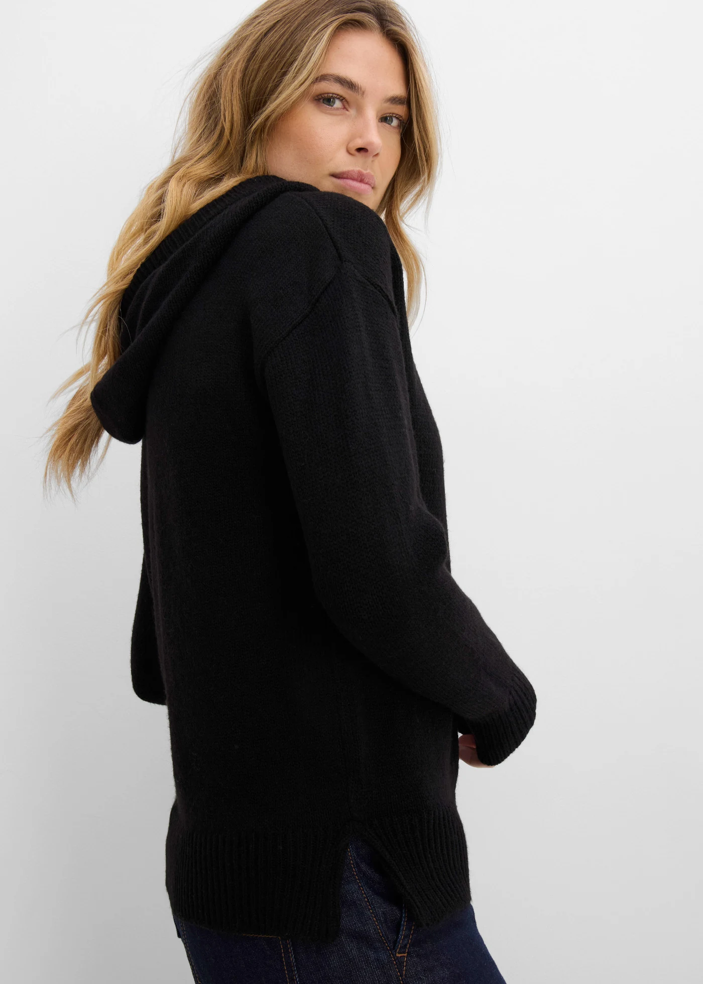 Oversize svetr • černá • bonprix obchod
